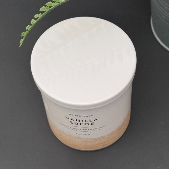 BBW Vanilla Suede White Barn Bath & Body Works Single Wick Candle - Picture 5 of 10